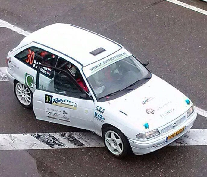 Marcel van Vreede tijdens een rally.